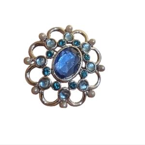 2 inches vintage costume brooch,  from the mid-20th century (1950s-1970s)